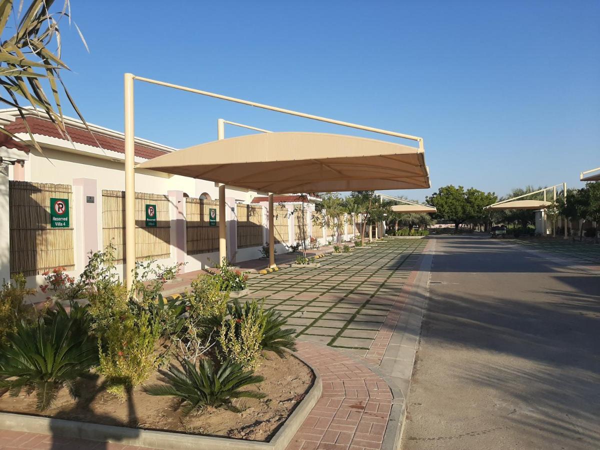 Asahalah Farm Pool Villas Seeb Exterior photo